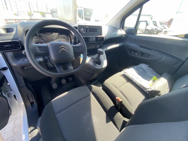 citroen-berlingo-xl-hutos-furgon-3416-951-09.jpg