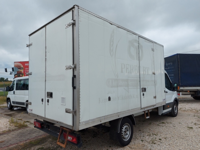 ford-transit-310-l2-doboz-7966-550-05.jpg