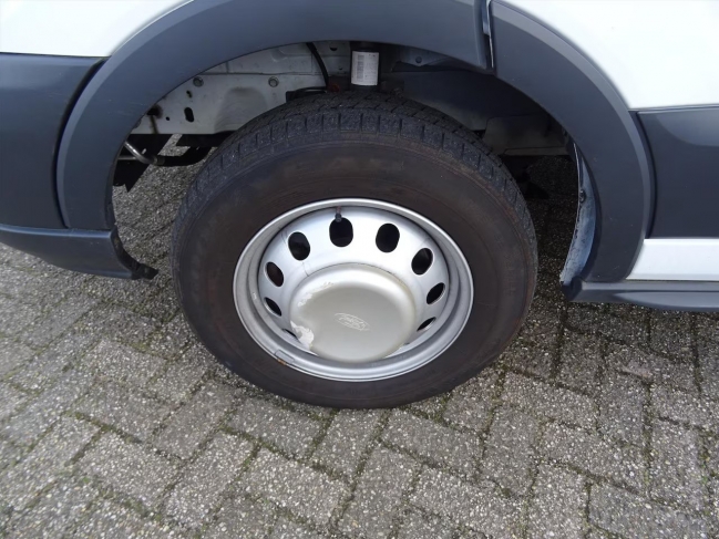 ford-transit-doka-doboz-ir0111-1055-09.jpg