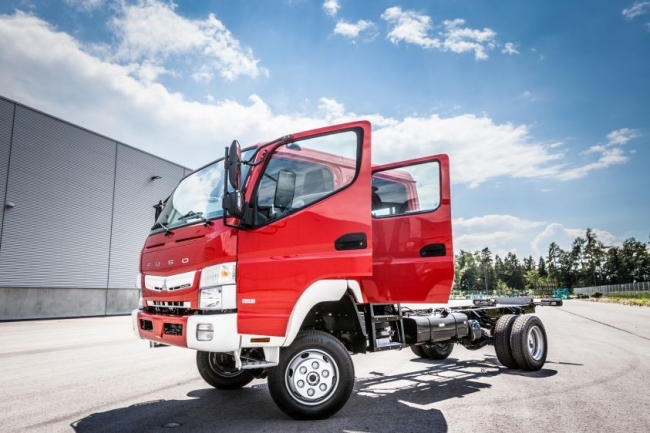 fuso-canter-3c13-alvaz-5-602-08.jpg