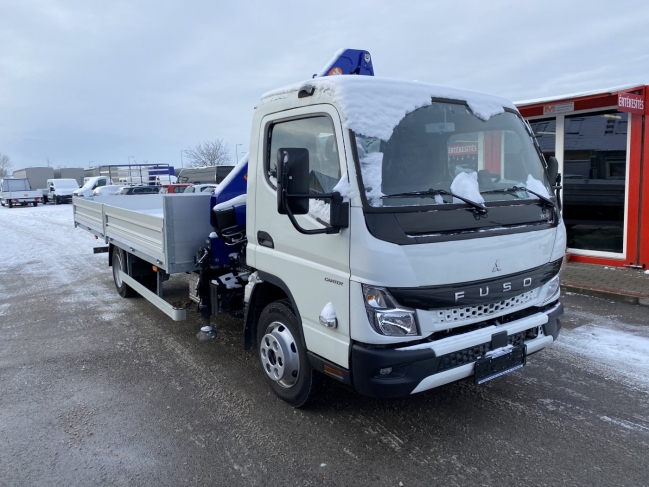 fuso-canter-7c18-plato-m83-1124-02.jpg