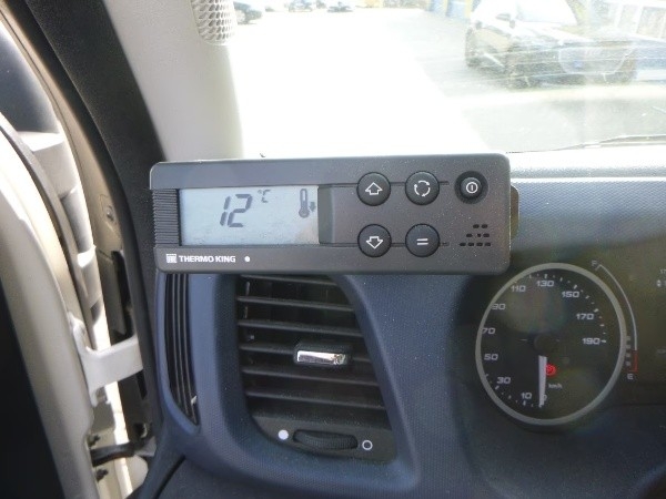 iveco-daily-35-140-dobozos-ivecodaily35-1163-07.jpg