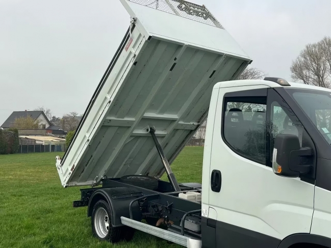 iveco-daily-35-150-billeno-platos-ivecodaily35-150-1228-04.jpg