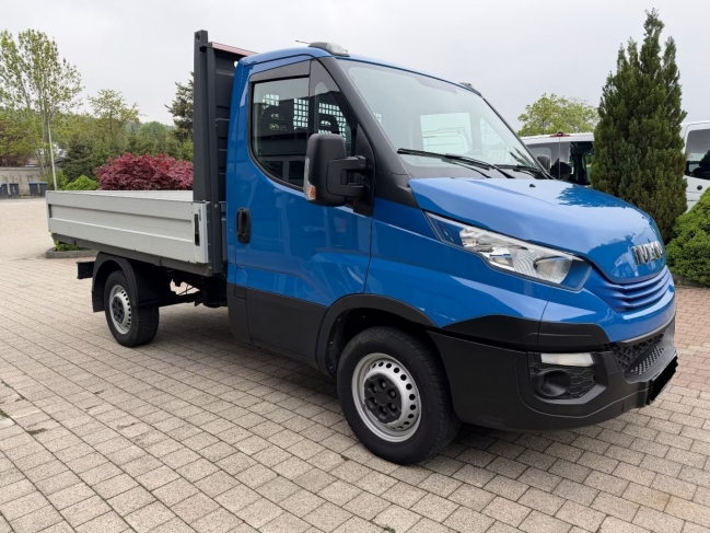 iveco-daily-35-160-plato-ivecodaily35-160-1215-03.jpg
