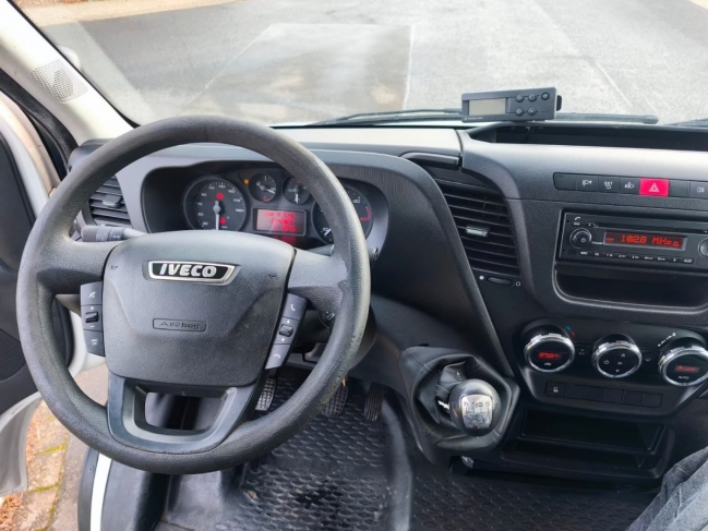 iveco-daily-35c14--ivedodaily35c14-1179-08.jpg