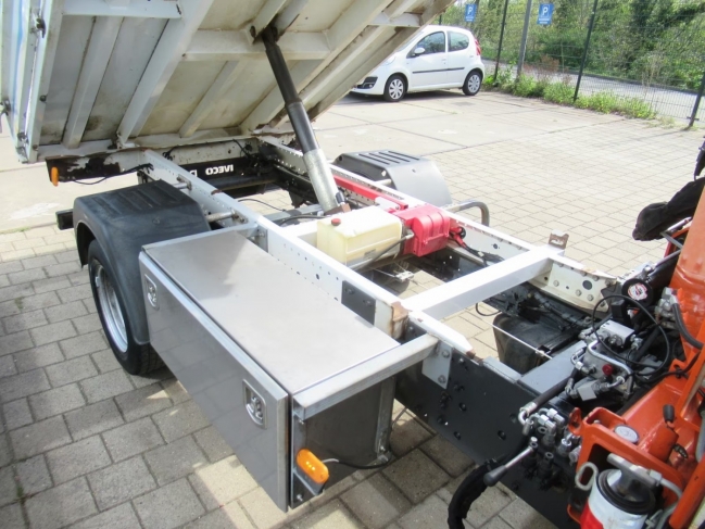 iveco-daily-35c14-billeno-platos-ivecodaily35c14-6-1227-06.jpg