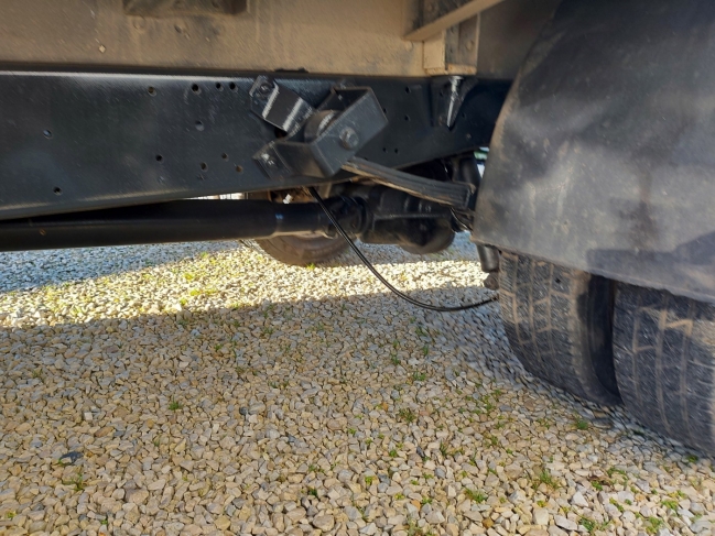 iveco-daily-35c14-plato-8619-762-14.jpg