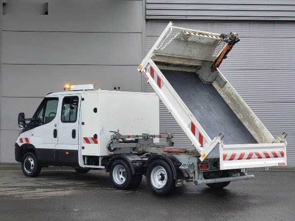 iveco-daily-35c15-billencs-a52-1144-05.jpg
