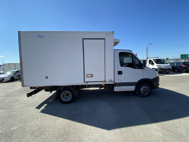 iveco-daily-35c15-hutodobozos-4332-1041-05.jpg