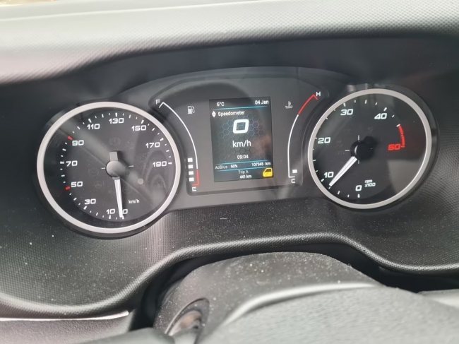 iveco-daily-35c16-dobozos-md441741711-1099-07.jpg