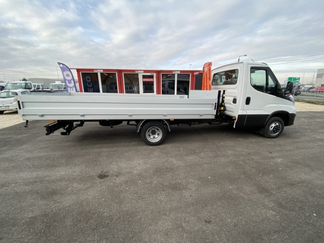 iveco-daily-35c16-plato-2526-923-06.jpg