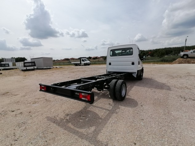iveco-daily-35c18-alvaz-7097-277-04.jpg