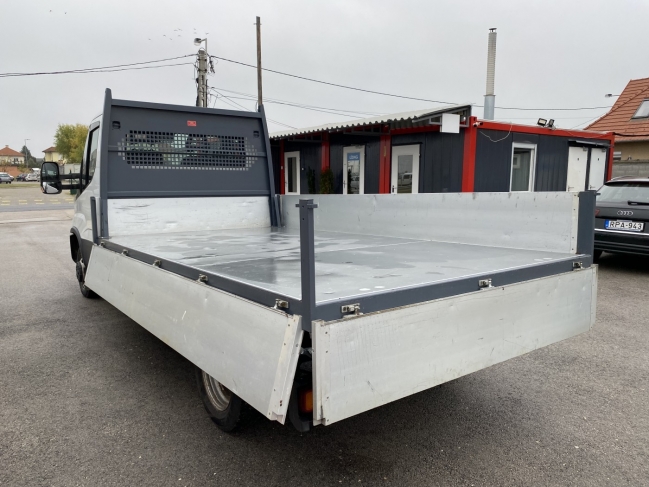 iveco-daily-35c18-billencs-4334-1038-08.jpg