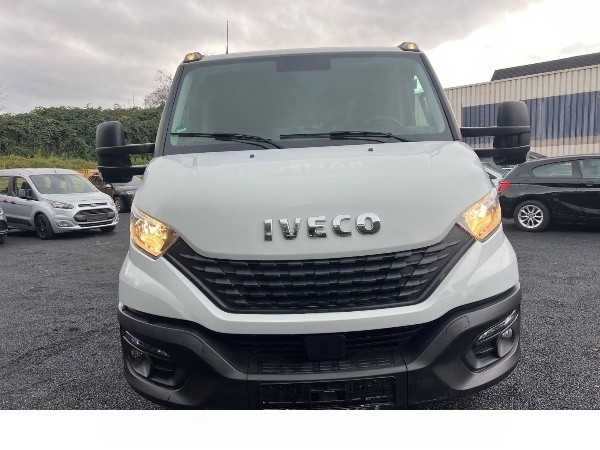 iveco-daily-35c18-billeno-platos-ivecodaily35c18-5-1226-01.jpg