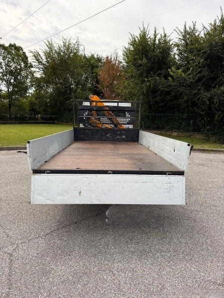 iveco-daily-35c18-plato-ivecodaily35c18-2-1203-08.jpg