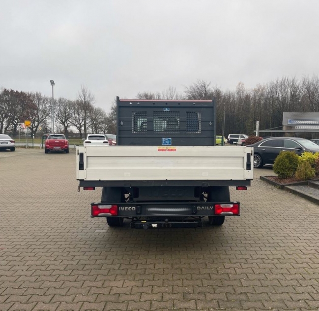 iveco-daily-35s12-doka-plato-84-756-06.jpg