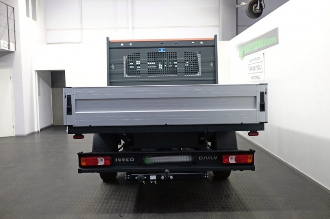 iveco-daily-35s12-doka-plato-87-760-04.jpg