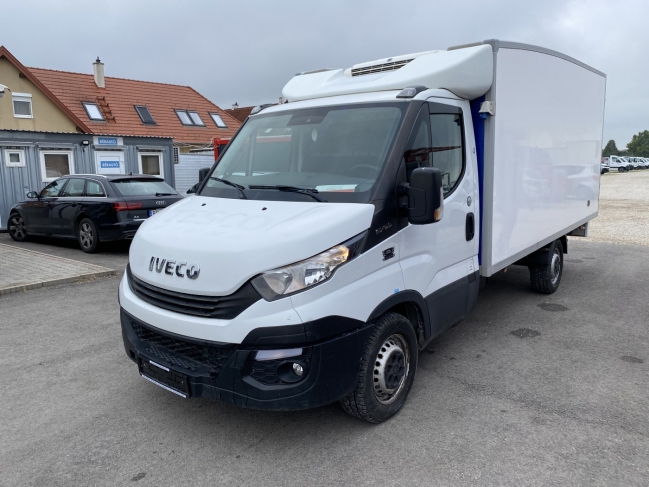 iveco-daily-35s12-hutodoboz-4404-1190-01.jpg