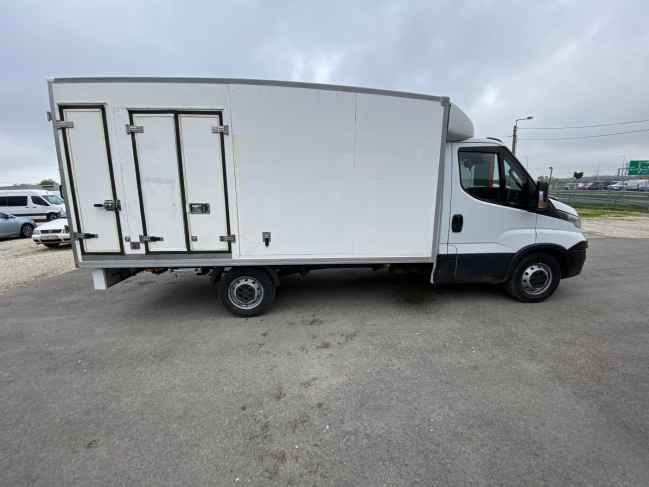 iveco-daily-35s12-hutodoboz-4404-1190-05.jpg