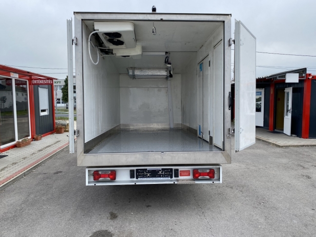 iveco-daily-35s12-hutodoboz-4404-1190-08.jpg