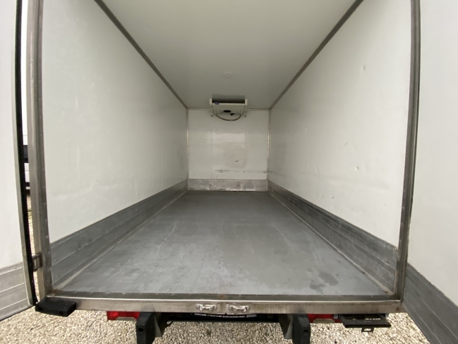 iveco-daily-35s13-hutodoboz-4281-1040-07.jpg