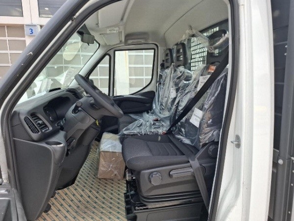 iveco-daily-35s16-billenos-al202605221123451380-1220-05.jpg