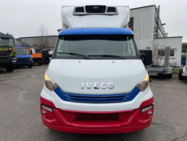 iveco-daily-35s16-dobozos-ivecodaily35s16-2-1189-01.jpg