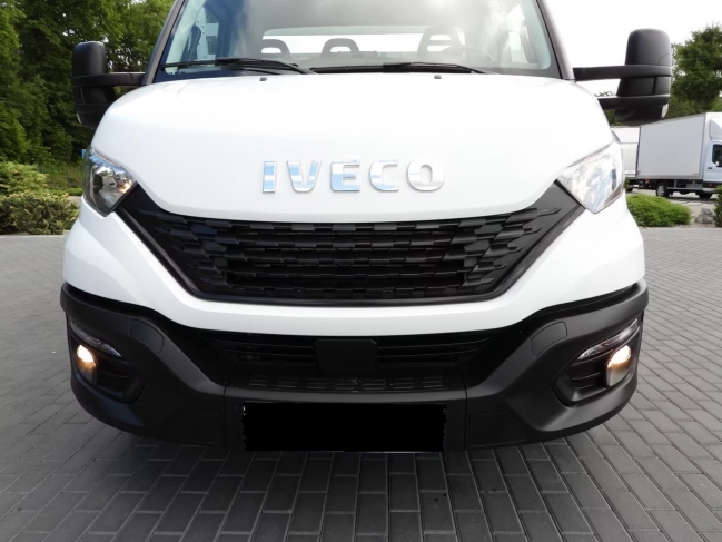 iveco-daily-35s16-doka-plato-ivecodaily35s16-4-1197-02.jpg