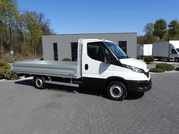 iveco-daily-35s16-plato-ivecodaily35s16-1-1214-03.jpg