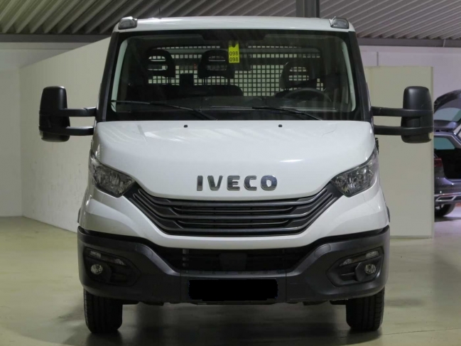 iveco-daily-35s18-billencs-a100-1222-01.jpg