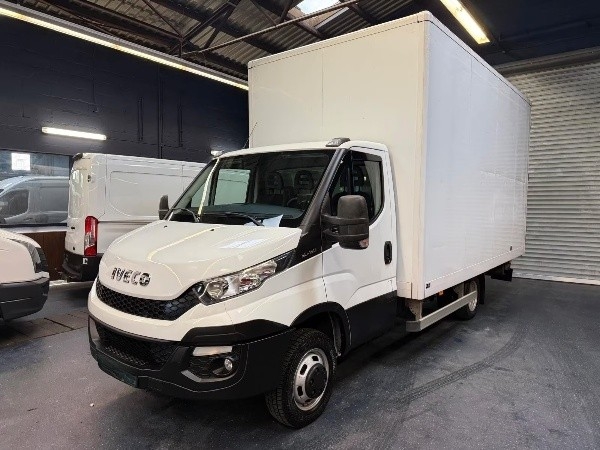 iveco-daily-50c15-dobozos-a31-1095-02.jpg