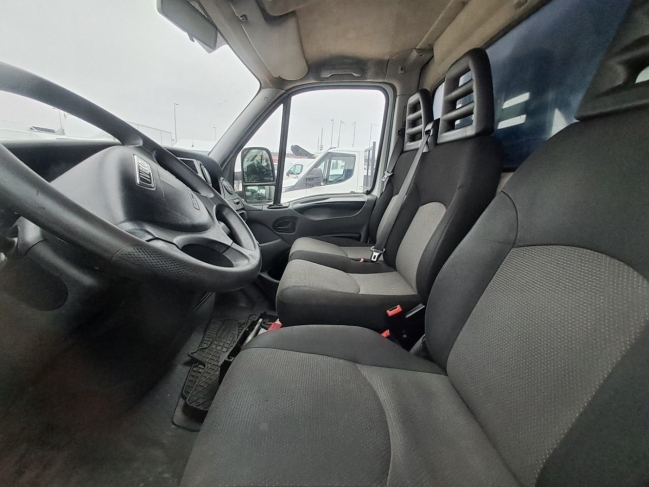 iveco-daily-50c15-plato-ponyva-4330-1068-05.jpg