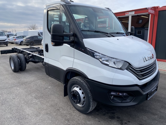 iveco-daily-70c18-alvaz-2437-928-04.jpg
