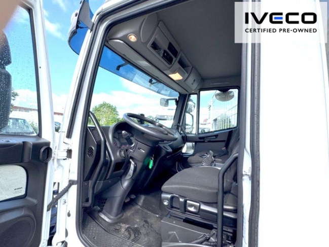 iveco-eurocargo-120e25-p-dobozos-md2947-1014-09.jpg