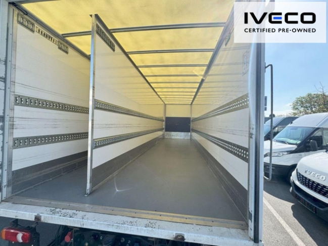 iveco-eurocargo-120e25-p-dobozos-md9075-1019-07.jpg