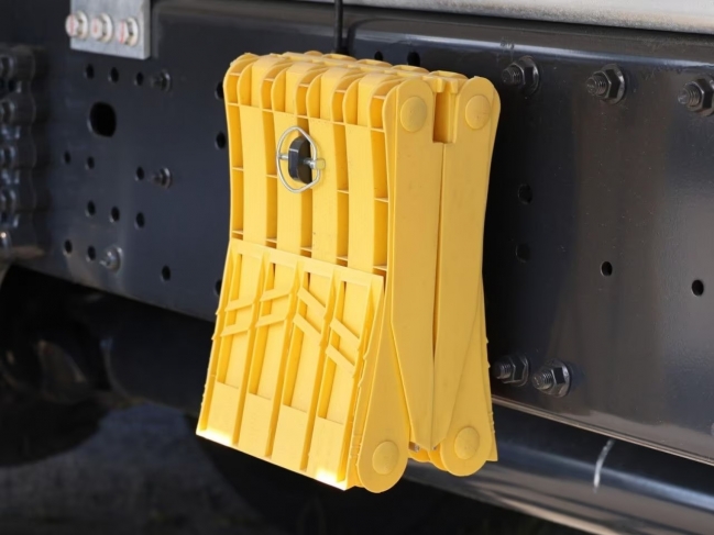 iveco-s-way-ad190s40-fp-dobozos-ivecoswai-1234-15.jpg