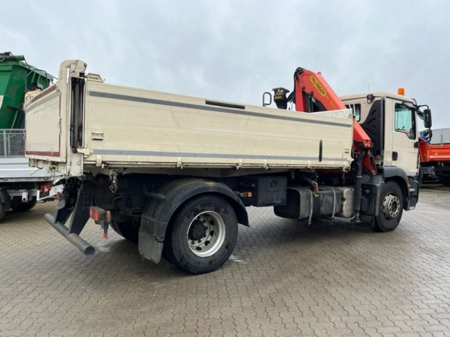 man-tgm-18-340-billencs-128-936-03.jpg