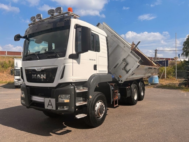 man-tgx-26-480-billencs-210-803-08.jpg