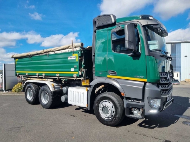 mercedes-arocs-2645-k-billencs-2118-809-03.jpg
