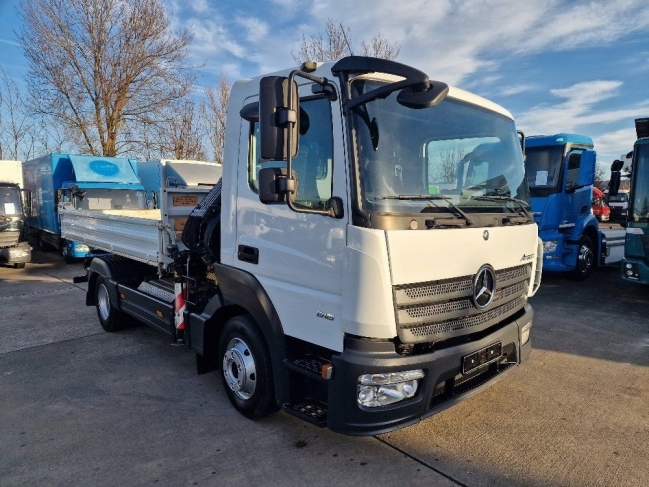 mercedes-atego-816-billencs-2121-813-02.jpg