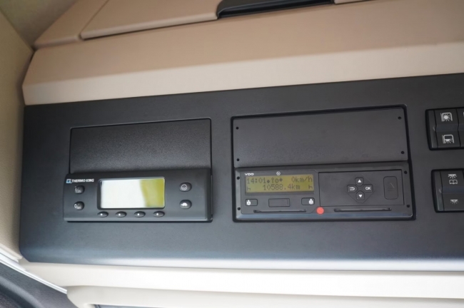 mercedes-benz-actros-2540--mercedesbenzactros2540-1233-14.jpg