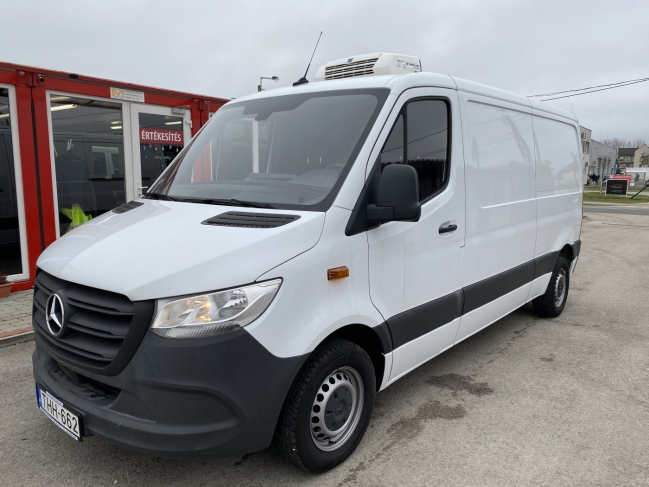mercedes-sprinter-211-cdi-furgon-4509-1200-01.jpg
