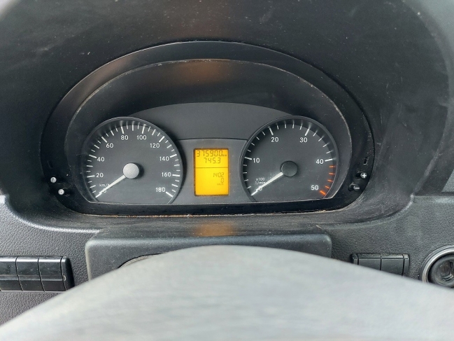 mercedes-sprinter-213-cdi-doka-plato-8210-751-06.jpg