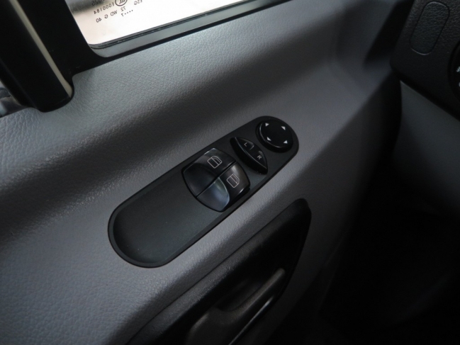 mercedes-sprinter-313-cdi-kisbusz-7724-457-09.jpg