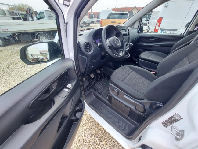 mercedes-vito-furgon-8548-636-10.jpg
