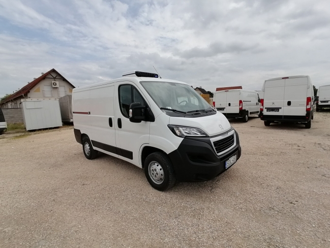 peugeot-boxer-l1h1-hutos-furgon-9999-367-08.jpg