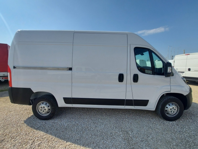 peugeot-boxer-l2h2-fagyasztos-furgon-9994-376-07.jpg