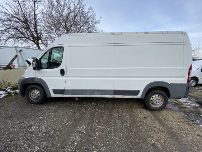 peugeot-boxer-l3h2-furgon-3683-1160-02.jpg