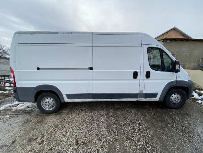 peugeot-boxer-l3h2-furgon-3683-1160-06.jpg