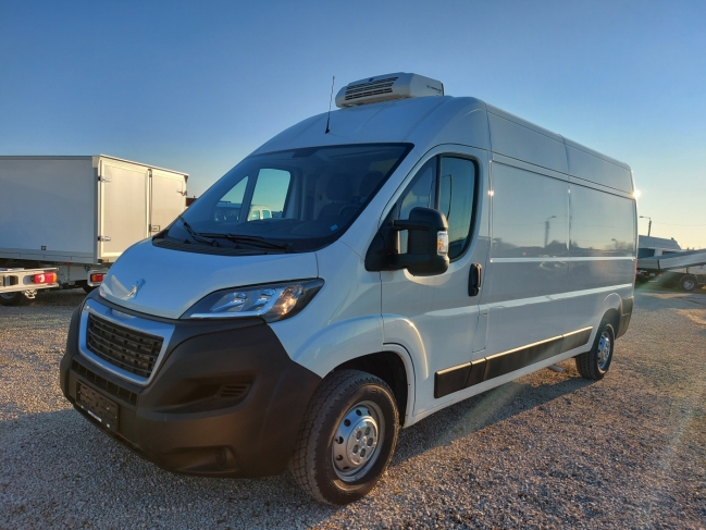 peugeot-boxer-l3h2-hutos-furgon-9993-377-01.jpg